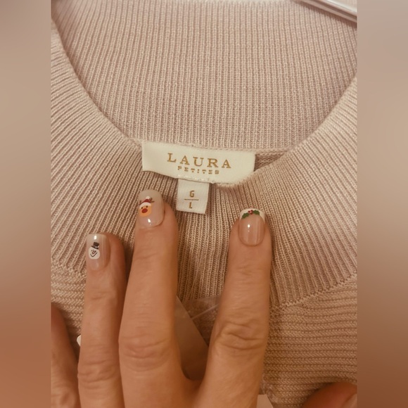 NWT Laura Camel Turtleneck Sweater with soft silver sparkly stripe down the arms - Picture 3 of 5